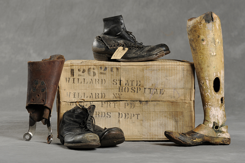 Willard Asylum Suitcases: slideshow photograph 5